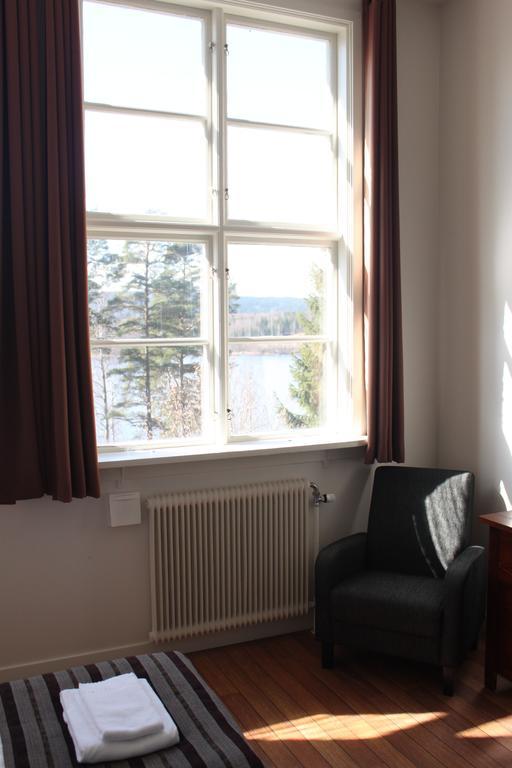 Guesthouse Eleven Hotel Arvika Exterior photo